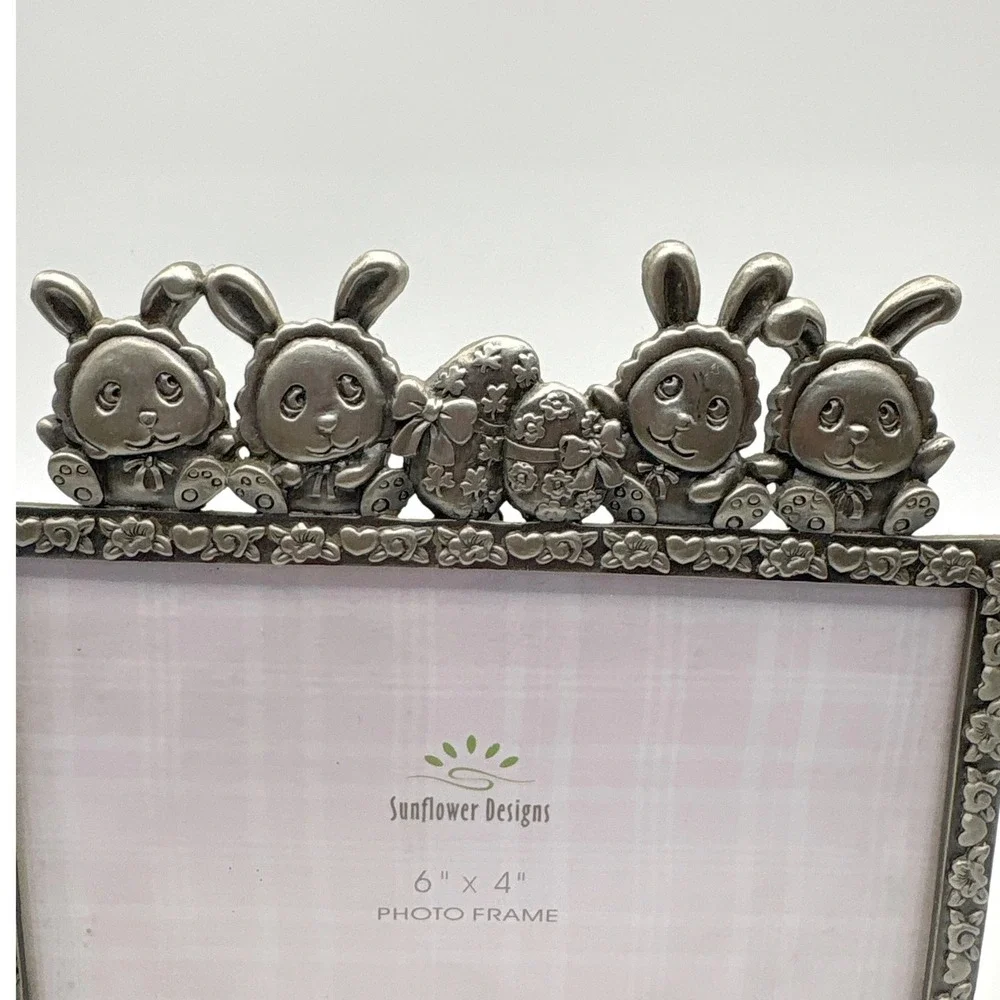Sunflower Designs Bunny Rabbit 4x6 Photo Frame Easter Eggs Floral Silver Tone